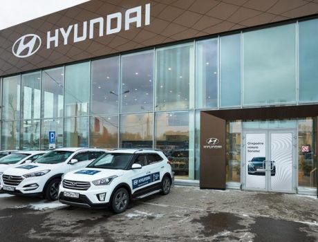 Названы самые популярные бренды авто с пробегом в России